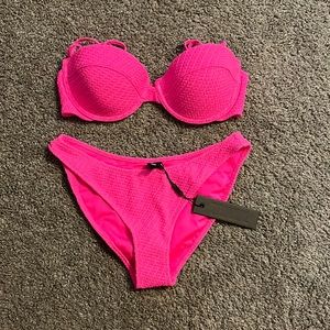 Triangl Pink Knit Set